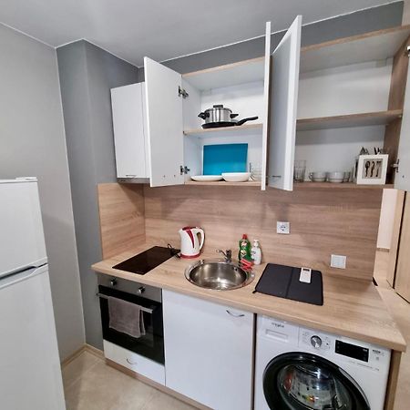 Best Family Apartments & Private Parking София Экстерьер фото